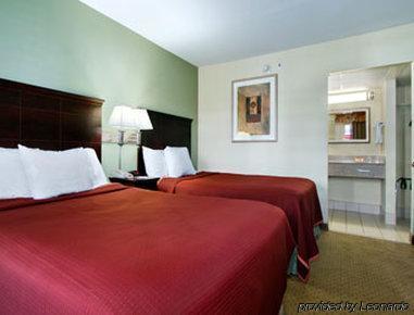 Days Inn By Wyndham Springfield/Phil.Intl Airport Стая снимка